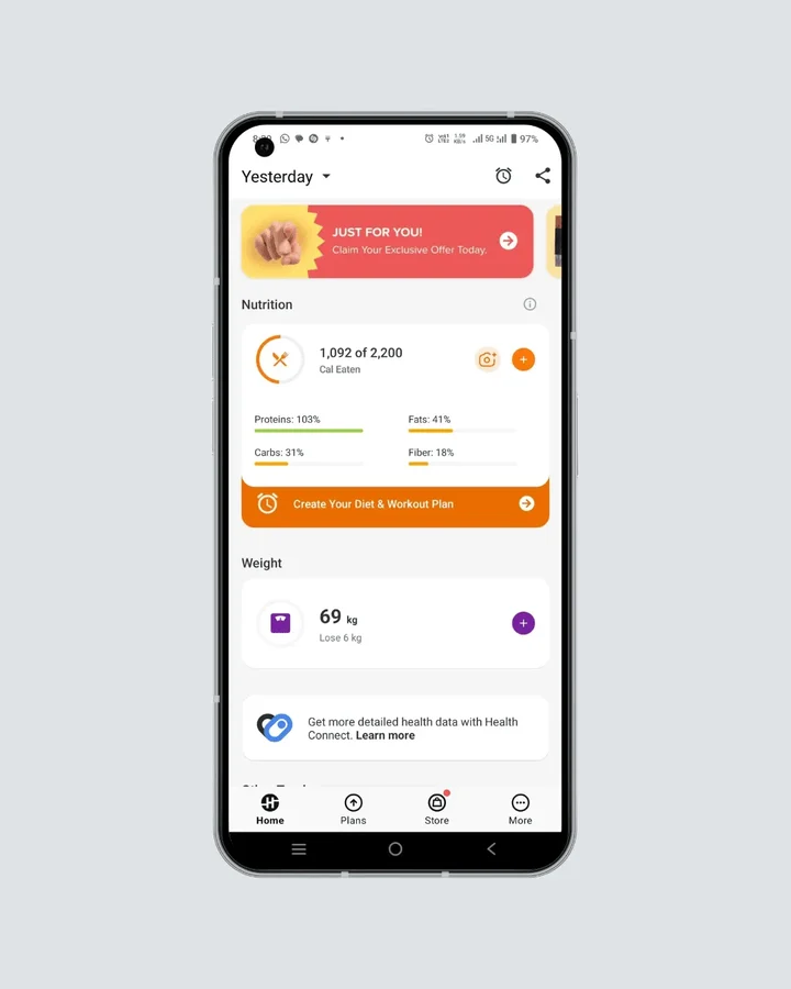 HealthifyMe app का इंटरफेस, जिसमें SNAP AI पहचान टेक्नोलॉजी और कई भाषाओं का सपोर्ट दिख रहा है