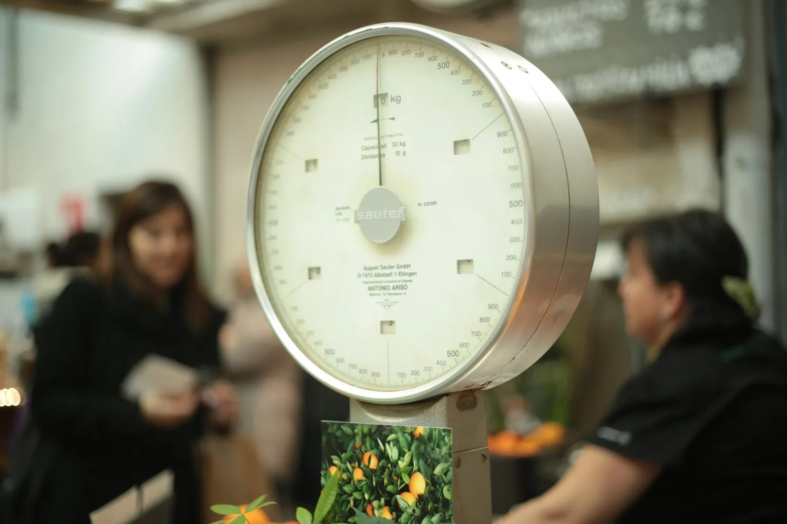 Kitchen food scale used to weigh calorie-dense bulking foods accurately